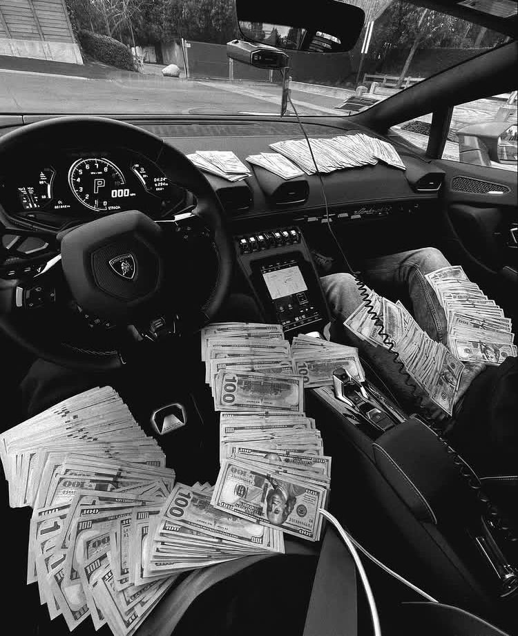 Money PFP Luxury