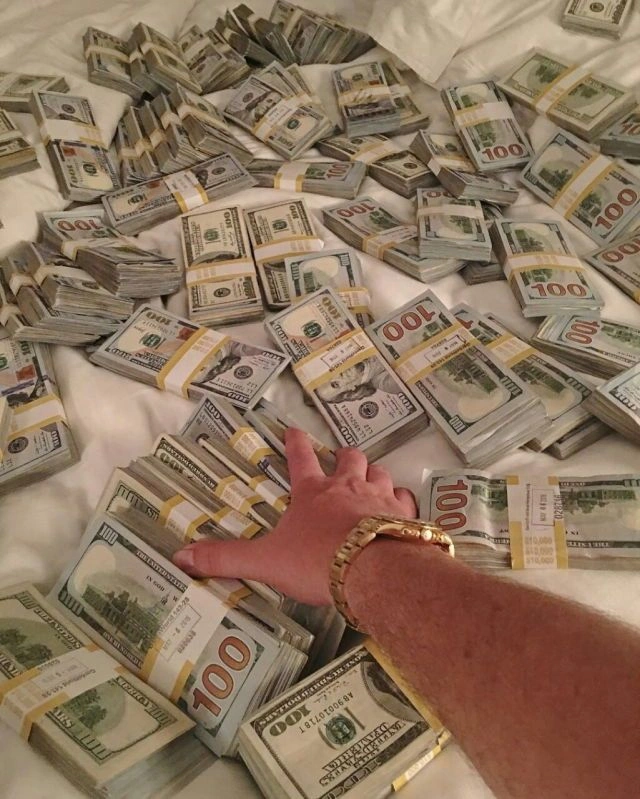 Money Pfp Discord