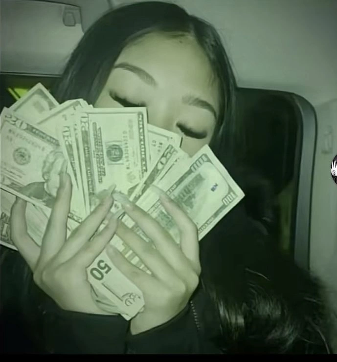 Money Pfp Y2K