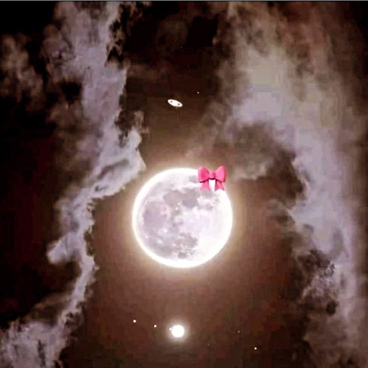 Mooncore PFP