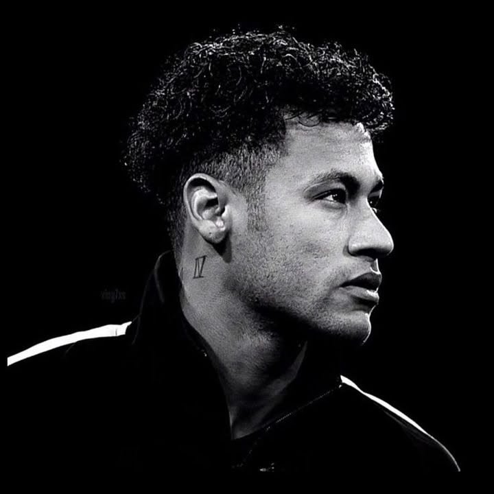 Neymar PFP Black and White